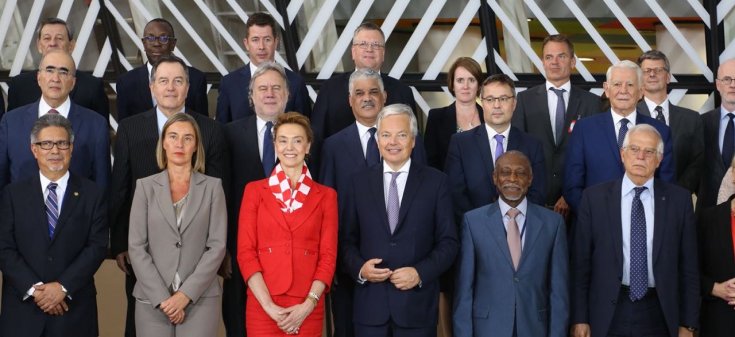 Canciller Ampuero asiste a II Encuentro de Ministros Celac-Unión Europea