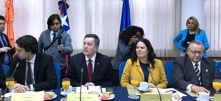 Canciller Roberto Ampuero participa en sesión especial de la Comisión de Relaciones Exteriores en Arica