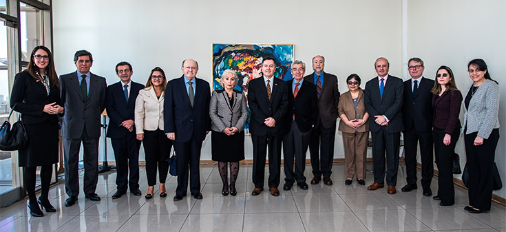 Canciller almuerza con embajadores y representantes del Grupo de Lima