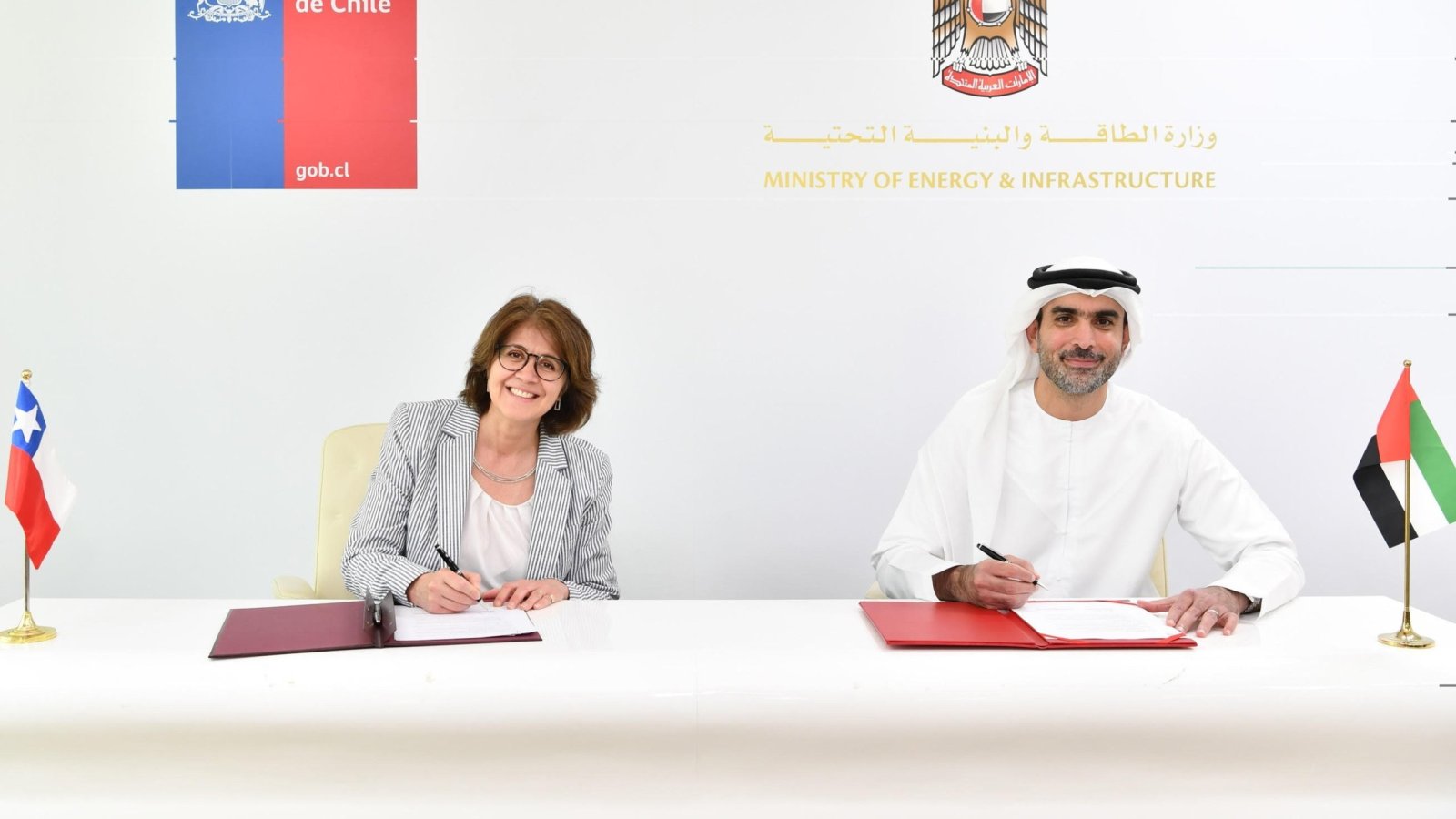 Subsecretaria Ximena Fuentes realiza visita de trabajo a Emiratos Árabes Unidos