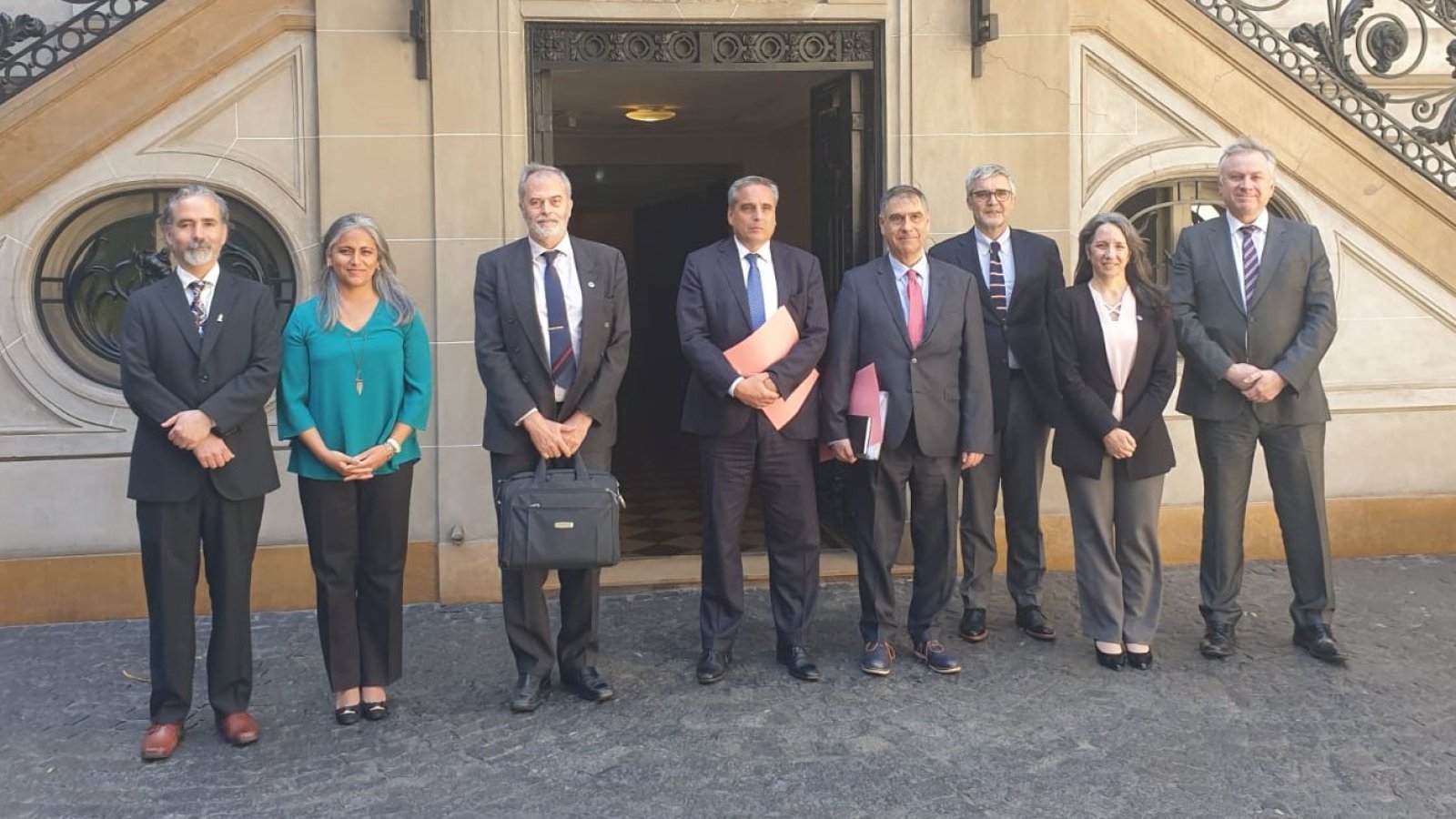 Chile y Argentina llevan a cabo la II Reunión de la Comisión Binacional en Materia Antártica