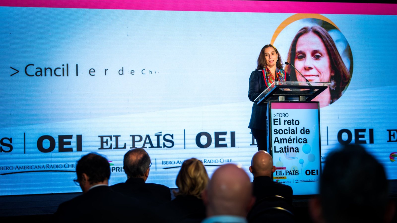 Ministra Antonia Urrejola inaugura el foro “El reto social de América Latina” con un llamado a la integración regional