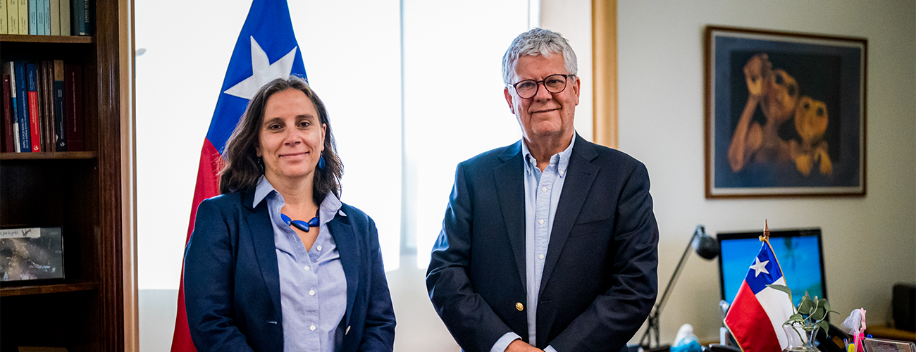 Ministra Antonia Urrejola se reúne con el candidato de Chile para presidir el Banco Interamericano de Desarrollo