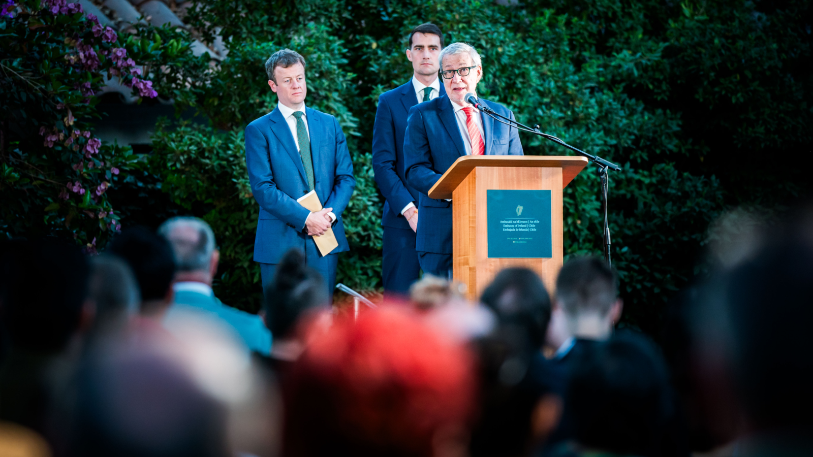 Canciller Alberto van Klaveren participa en conmemoración del Día Nacional de Irlanda