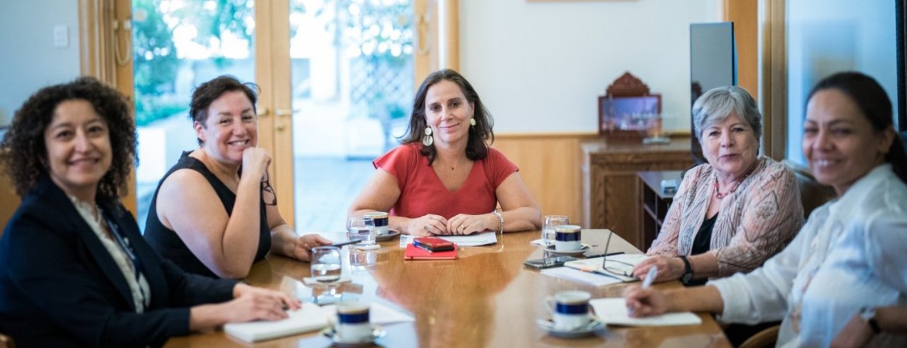 Canciller se reúne con Embajadoras Sánchez y Bárcena para revisar agenda entre Chile y México
