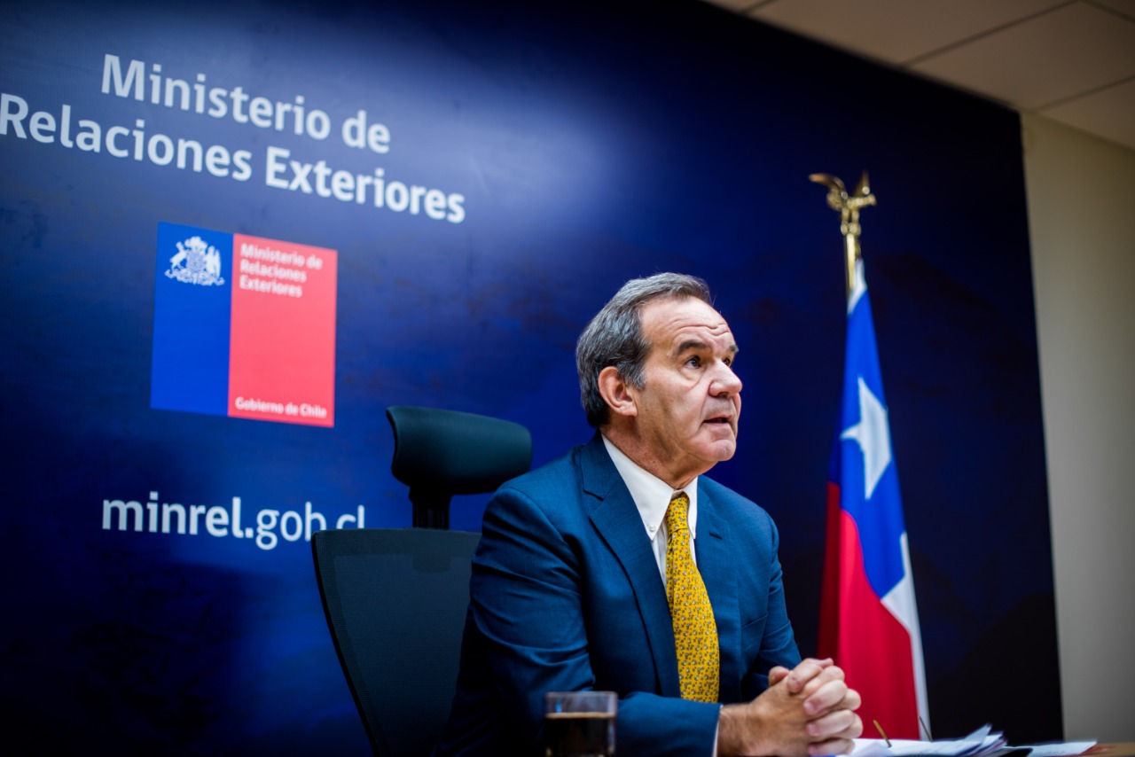 Canciller Allamand recalca importancia de la política migratoria en seminario ANEPE