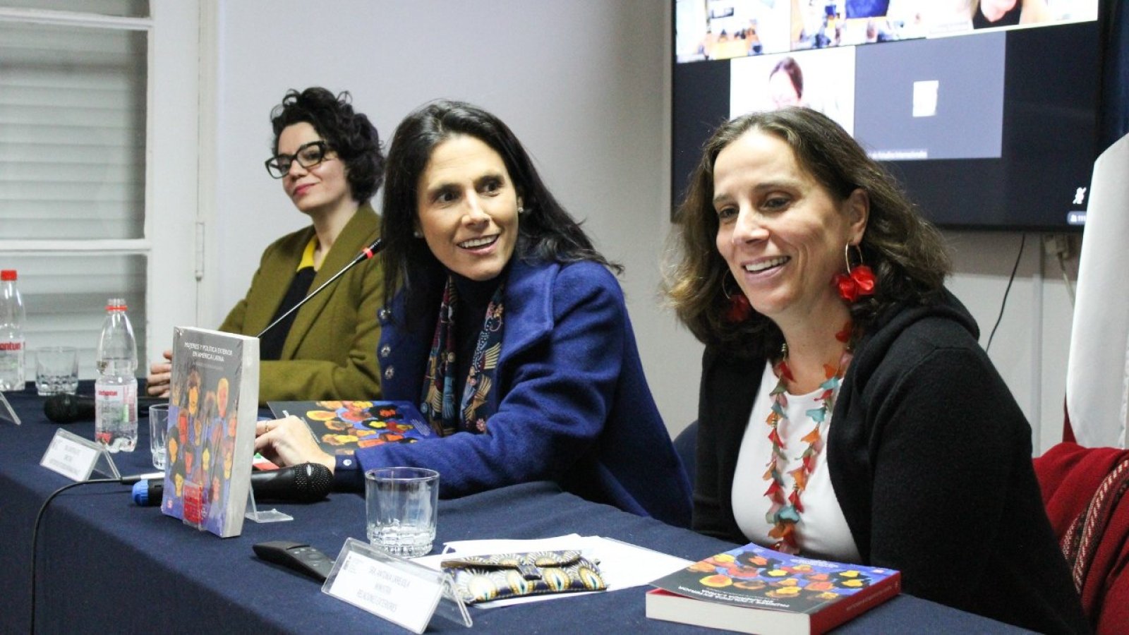 Ministra Antonia Urrejola participa en homenaje por el Día Internacional de las Víctimas de Desapariciones Forzadas
