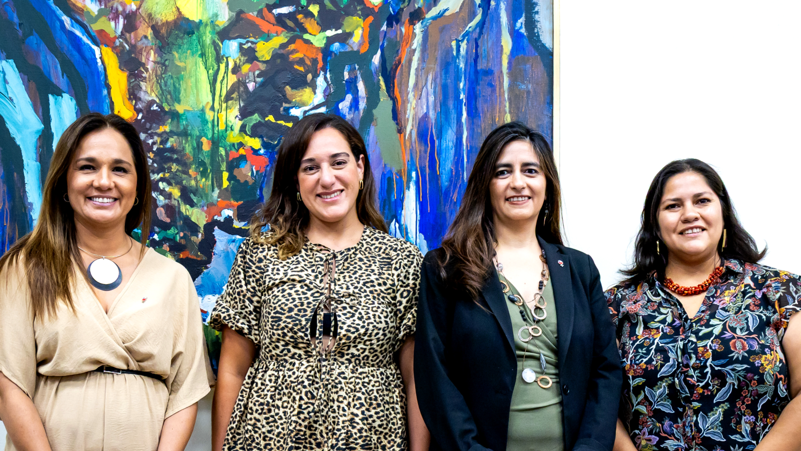 Subsecretarias Gloria de la Fuente y Claudia Sanhueza dialogan con la sociedad civil sobre los avances de la Política Exterior Feminista