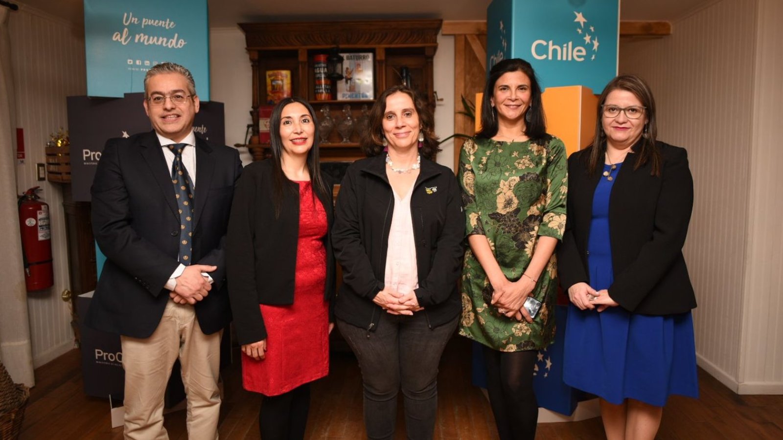 Canciller Antonia Urrejola promueve un desarrollo comercial sostenible en encuentro con exportadores de Magallanes