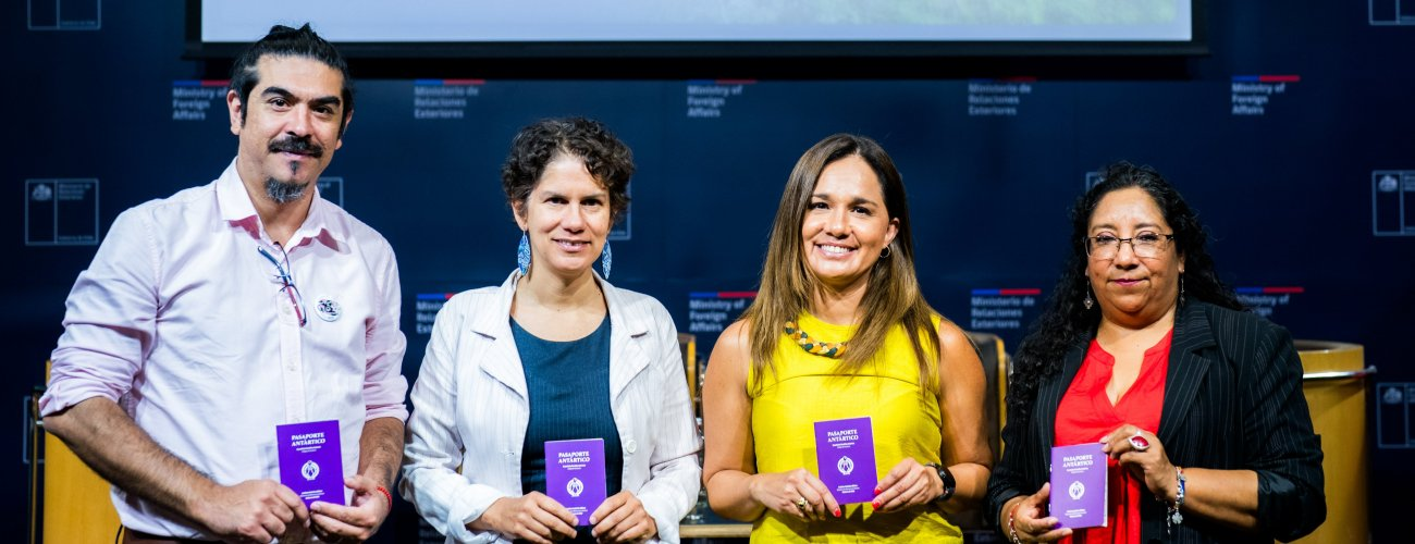 Ministra (s) Gloria de la Fuente encabezó conmemoración del Día Internacional de la Mujer y la Niña en la Ciencia