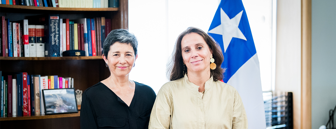 Canciller Antonia Urrejola se reúne con la directora Ejecutiva de Imagen de Chile, Rossana Dresdner