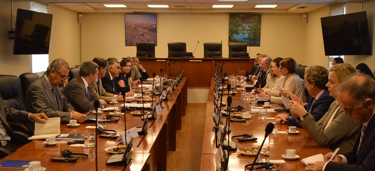 Subsecretario Riveros sostuvo reunión con representantes del Parlamento europeo
