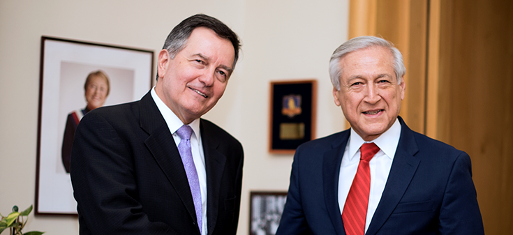 Canciller Muñoz se reúne con su sucesor