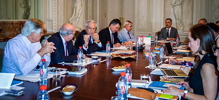 Canciller Muñoz inicia reuniones de trabajo en París previo a alegatos en La Haya