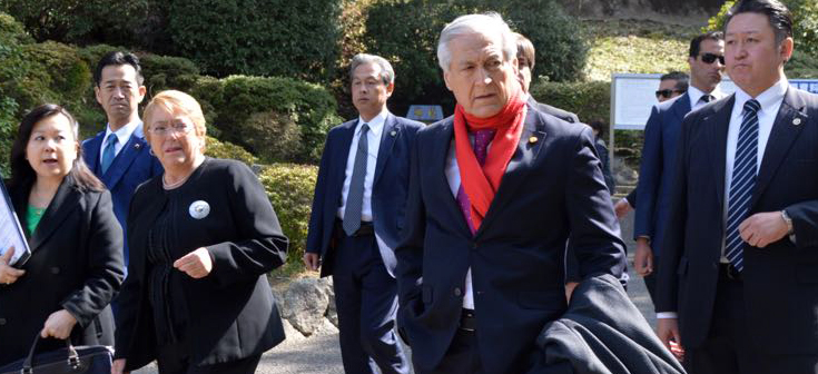 Canciller Muñoz acompaña a Presidenta Bachelet durante visita a la histórica ciudad de Nagasaki, Japón