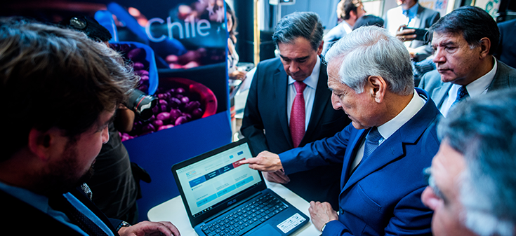 Canciller Muñoz presenta una serie de iniciativas que modernizan los servicios públicos para chilenos y extranjeros