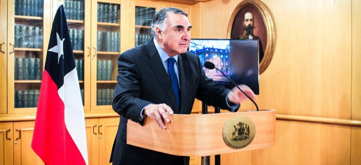 Subsecretario Riveros presentó libro “Patrimonio Chileno en París: Edificio de la Embajada de Chile en Francia”
