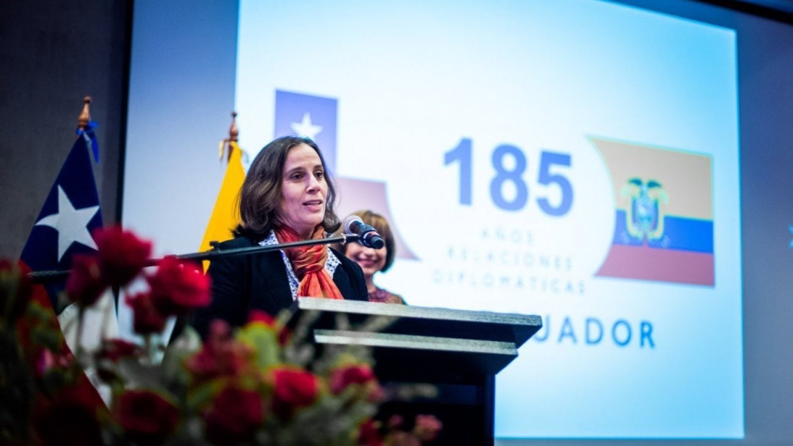 Canciller Antonia Urrejola participa en celebración de los 213 años de independencia del Ecuador