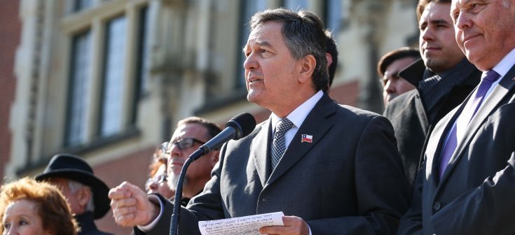 Canciller asiste a cierre de alegatos bolivianos en La Haya y afirma que "mientras Bolivia niega la historia, Chile la honra"