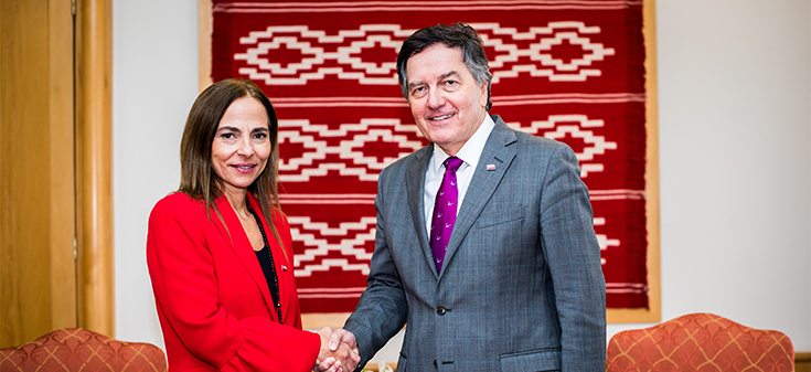 Canciller Ampuero dialoga con Ministra Plá y embajadores extranjeros sobre materias de género
