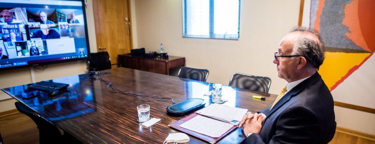 Ministro Ribera se reúne con Consejo de Excancilleres