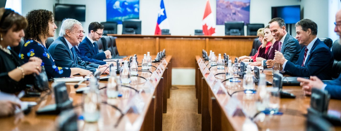 Canciller Alberto van Klaveren recibe al Presidente de la Cámara de los Comunes de Canadá