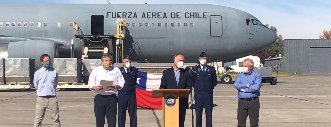 Canciller recibe segundo avión con donaciones gestionadas en China por Cancillería