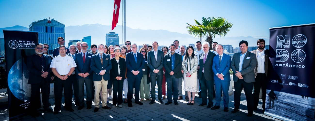 Canciller inaugura workshop sobre ciencia antártica nacional