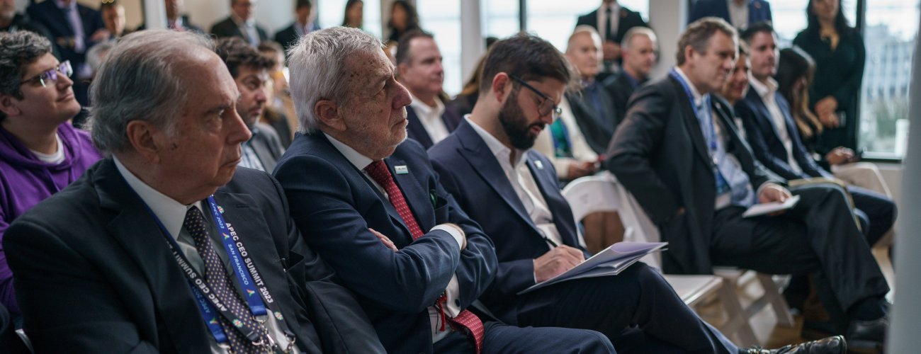 Canciller acompaña al Presidente Boric en actividades de APEC