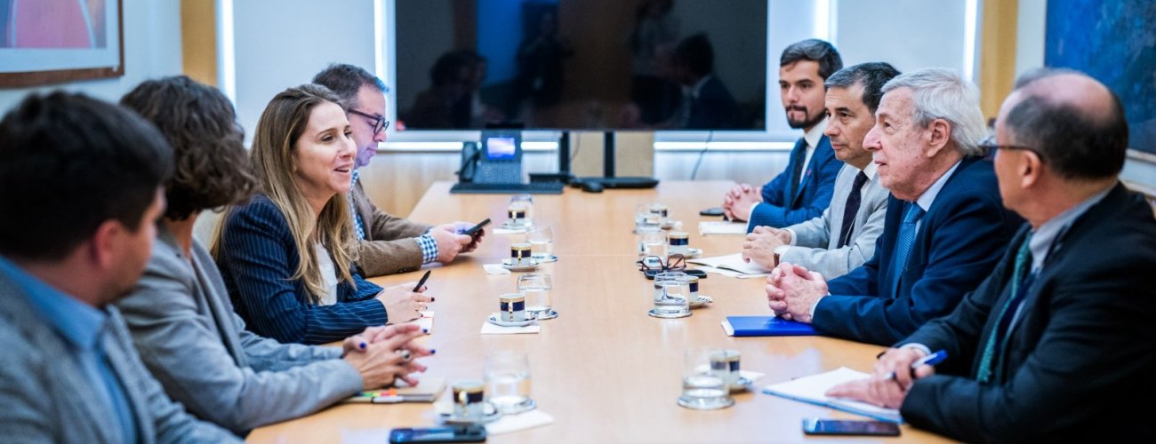Canciller se reúne con miembros de la Comunidad Judía en Chile