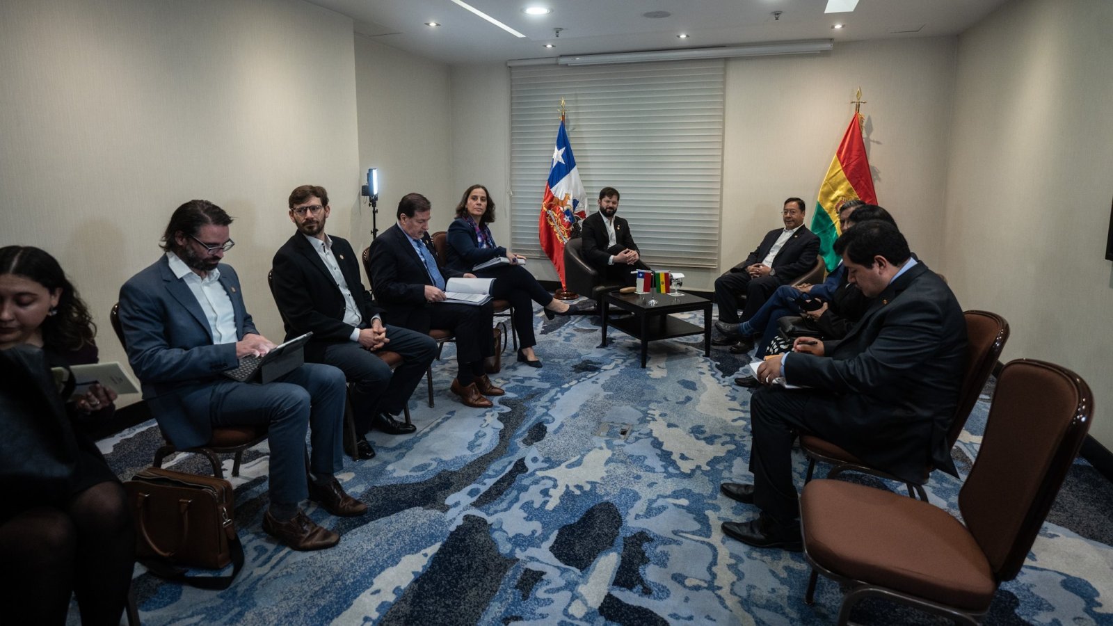 Canciller Antonia Urrejola tras encuentro con autoridades bolivianas: “La solución a la crisis migratoria requiere de más países de la región”