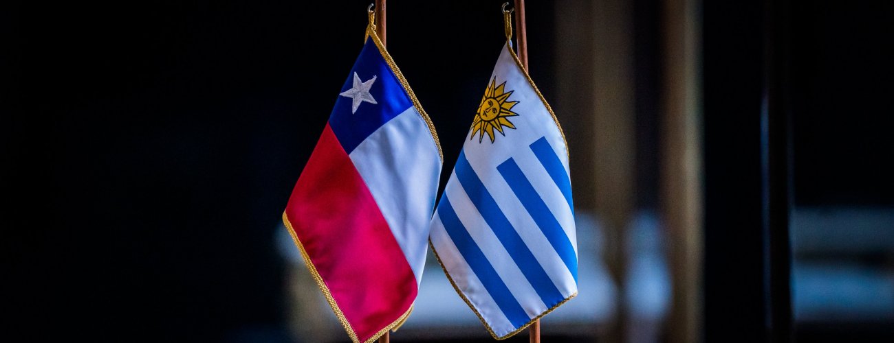 Canciller conversa con su par de Uruguay