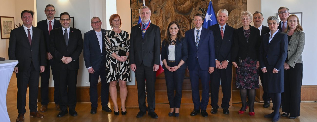 Subsecretaria lidera Consultas Políticas con República Checa y los países se comprometen a robustecer su agenda de cooperación