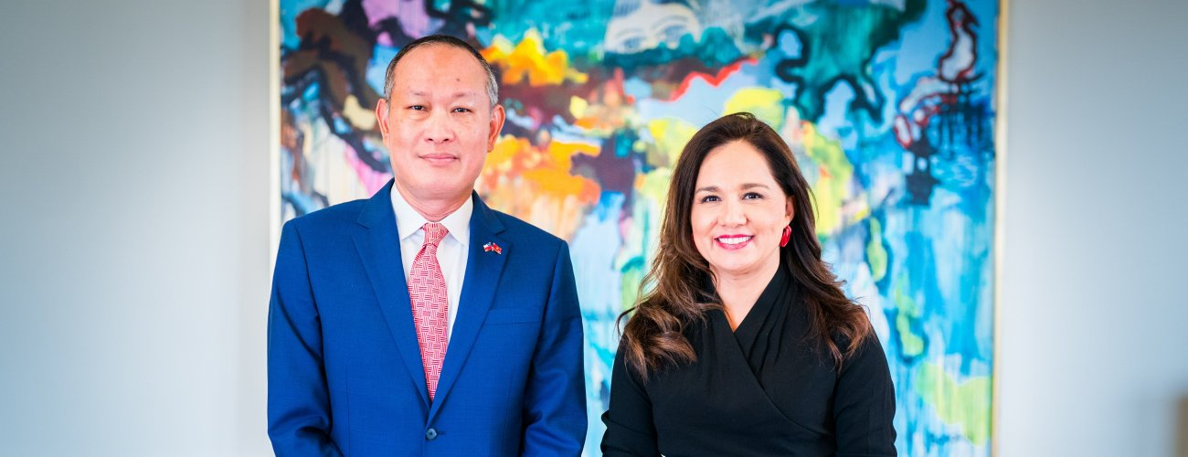 Ministra (s) despide a embajador de Vietnam en Chile, quien termina sus funciones en el país