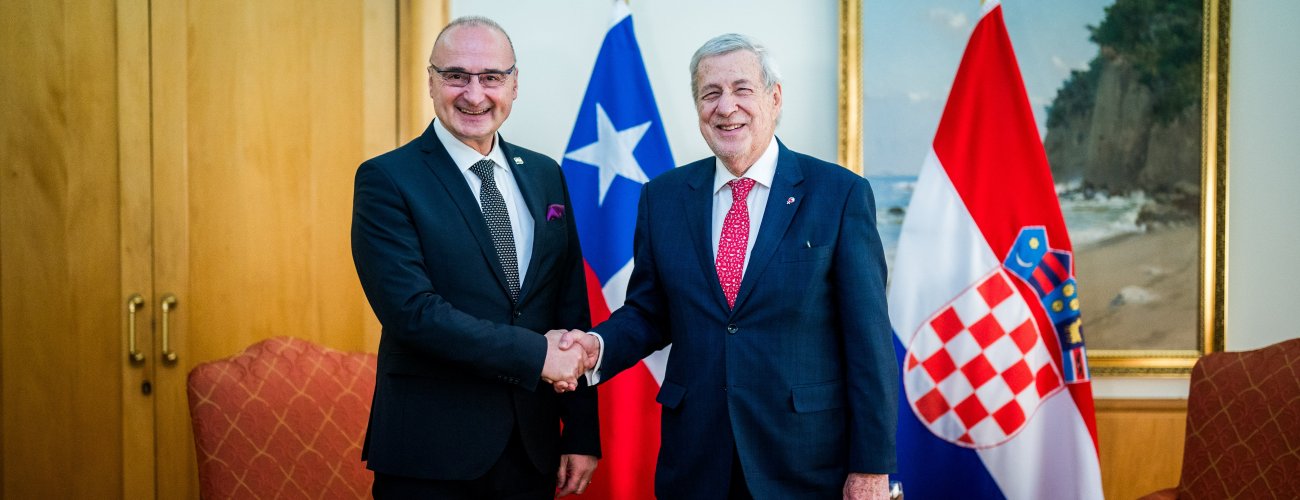 Canciller Alberto van Klaveren recibe a su par de Croacia
