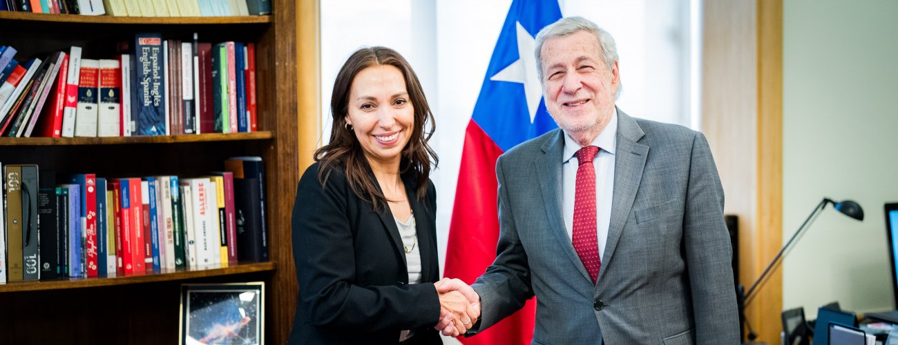 Canciller se reúne con la comisionada de Chile para la Expo Osaka 2025