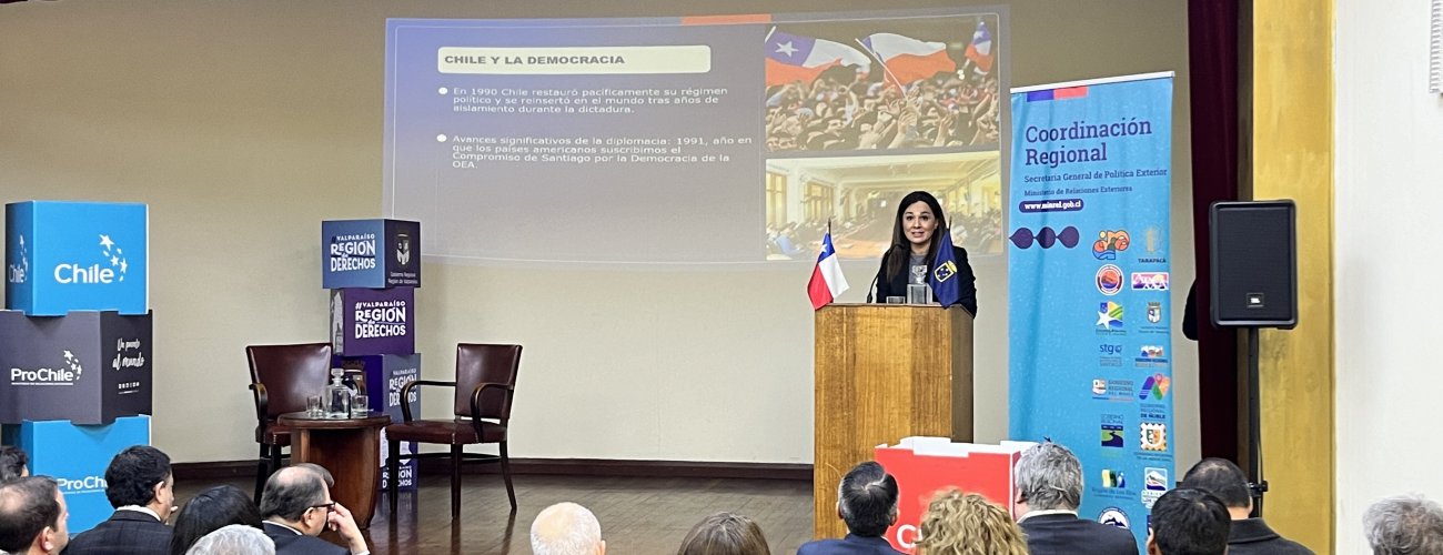 Subsecretaria de la Fuente participa en Seminario de Difusión Internacional de la Región de Valparaíso