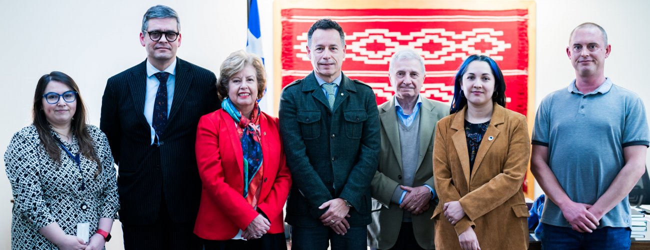 Subsecretario (s) sostiene reunión con secretario general de la Unión Internacional de Astronomía