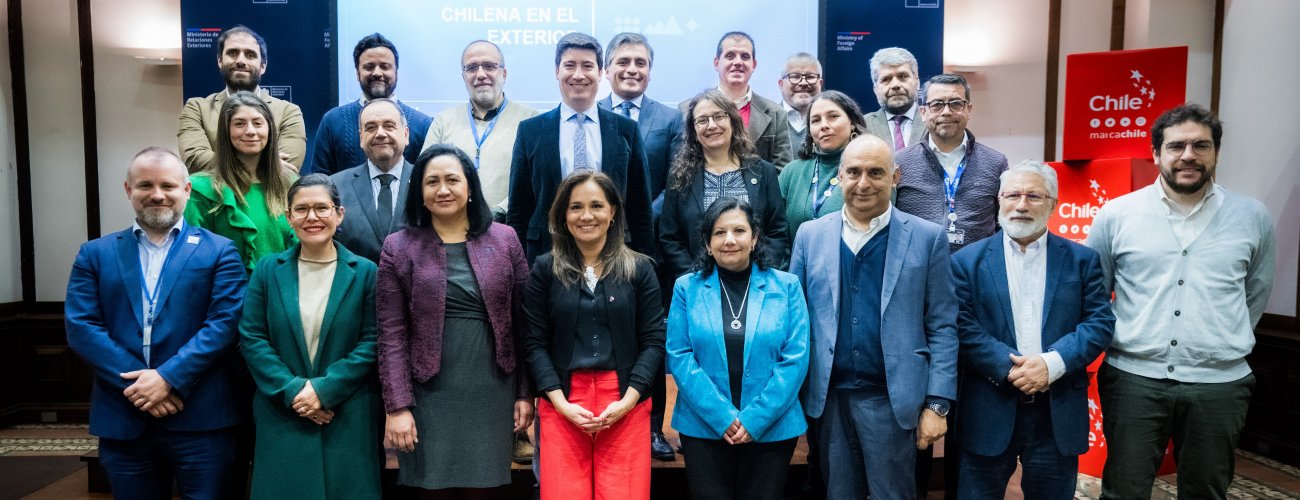 Subsecretaria de Relaciones Exteriores encabeza sesión del Comité Interministerial para la Comunidad Chilena en el Exterior
