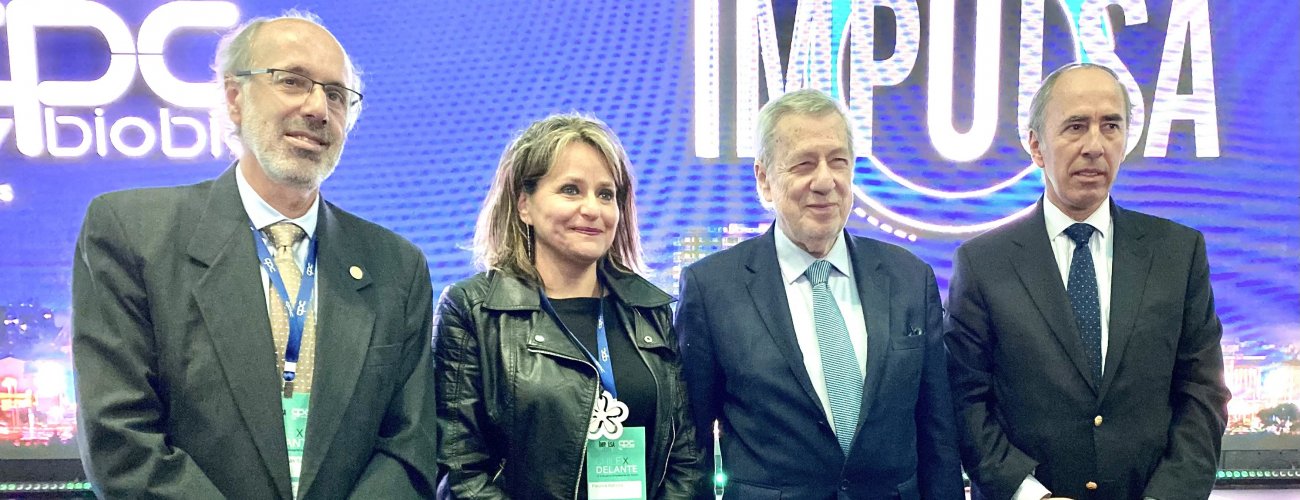 Ministro van Klaveren participa de encuentro empresarial de la Región del Biobío