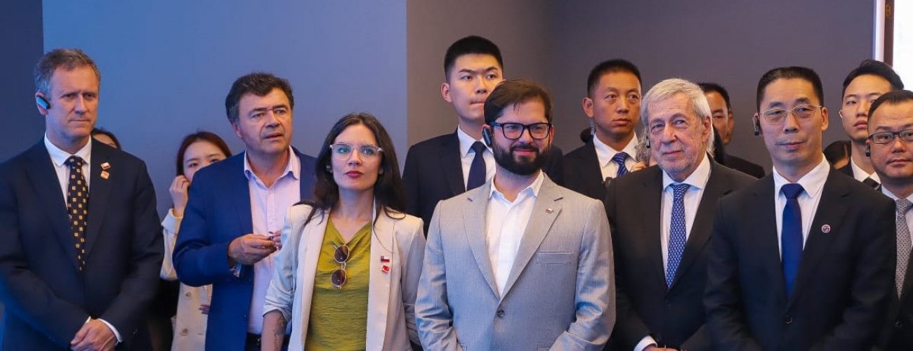 Canciller participa en actividades de la segunda jornada de la visita de Estado a China
