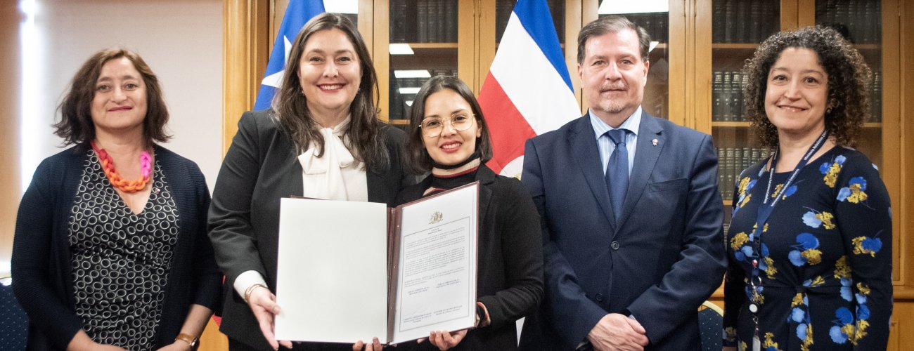Gobiernos de Chile y Costa Rica firman acuerdo de coproducción cinematográfica