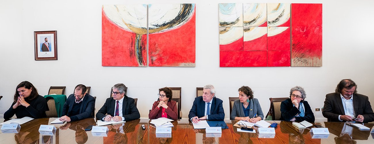 Canciller participa en tercera sesión del Consejo Estratégico del Comité de Litio y Salares