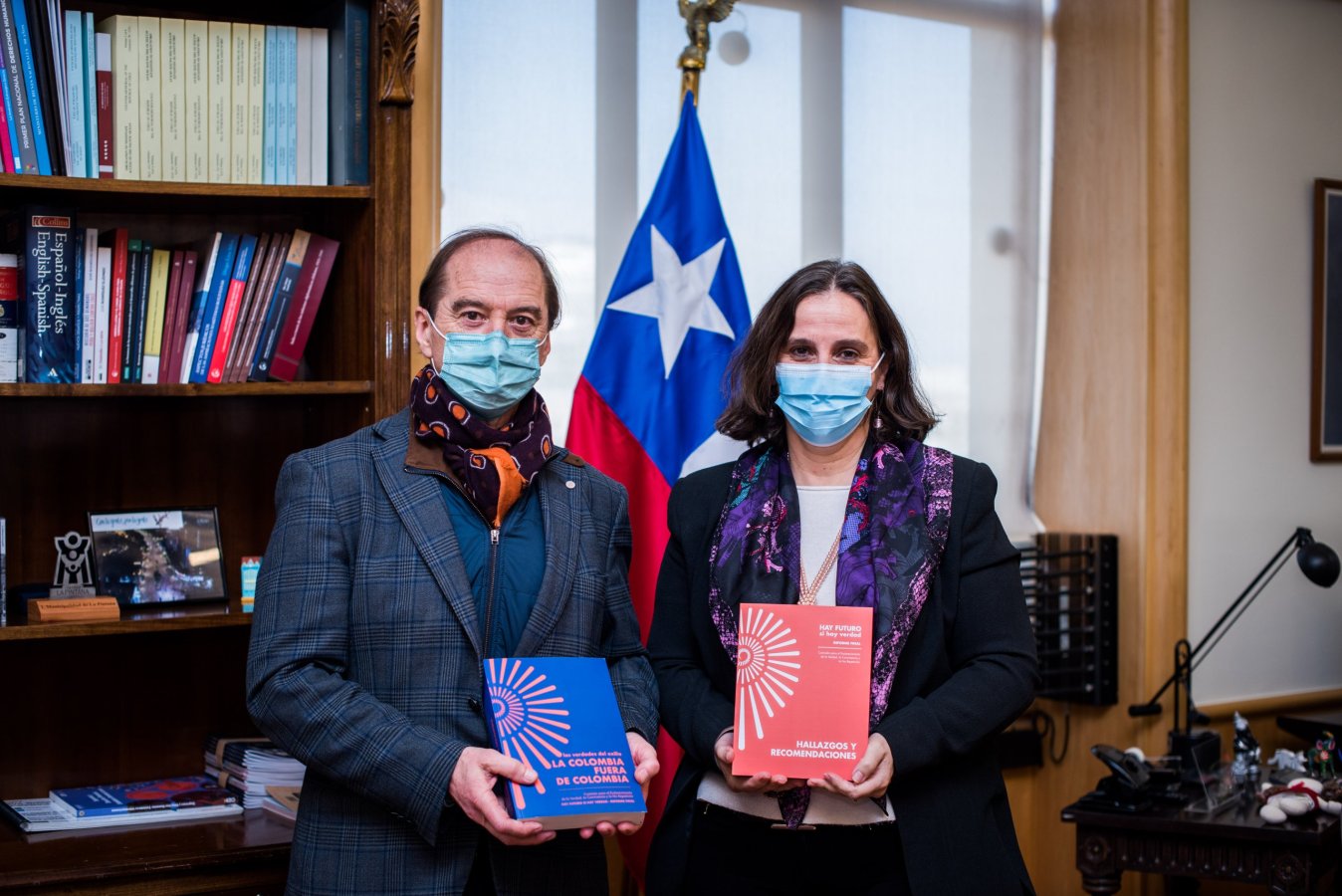 Canciller Antonia Urrejola se reúne con Comisionado de la Verdad de Colombia