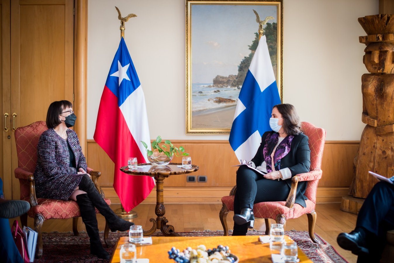 Canciller Antonia Urrejola se reúne con Embajadora de Finlandia
