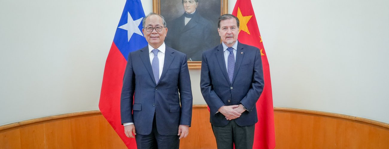 Subsecretario (s) de Relaciones Exteriores se reúne con el Representante Especial del Gobierno Chino para Asuntos de América Latina y el Caribe