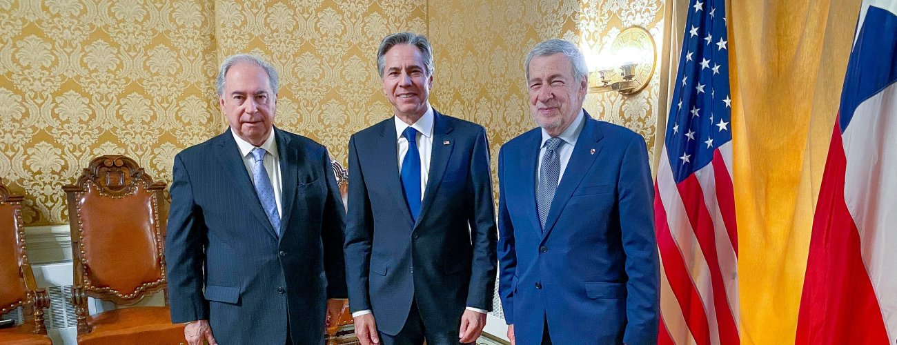 Ministro Alberto van Klaveren se reúne con secretario de Estado de EE.UU.