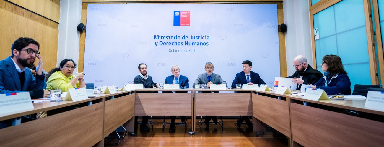 Ministro Alberto van Klaveren participa en sesión del Comité Interministerial para el Plan de Acción Nacional de Derechos Humanos y Empresas