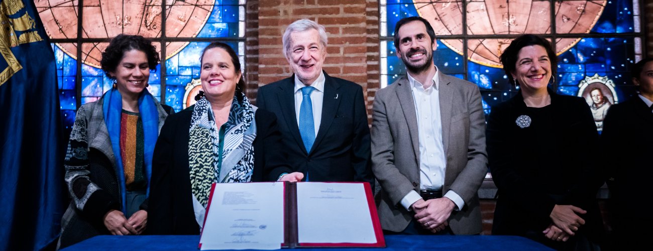 En el Día Mundial de los Océanos: Canciller Alberto van Klaveren firma decreto que promulga el Programa Oceánico Nacional
