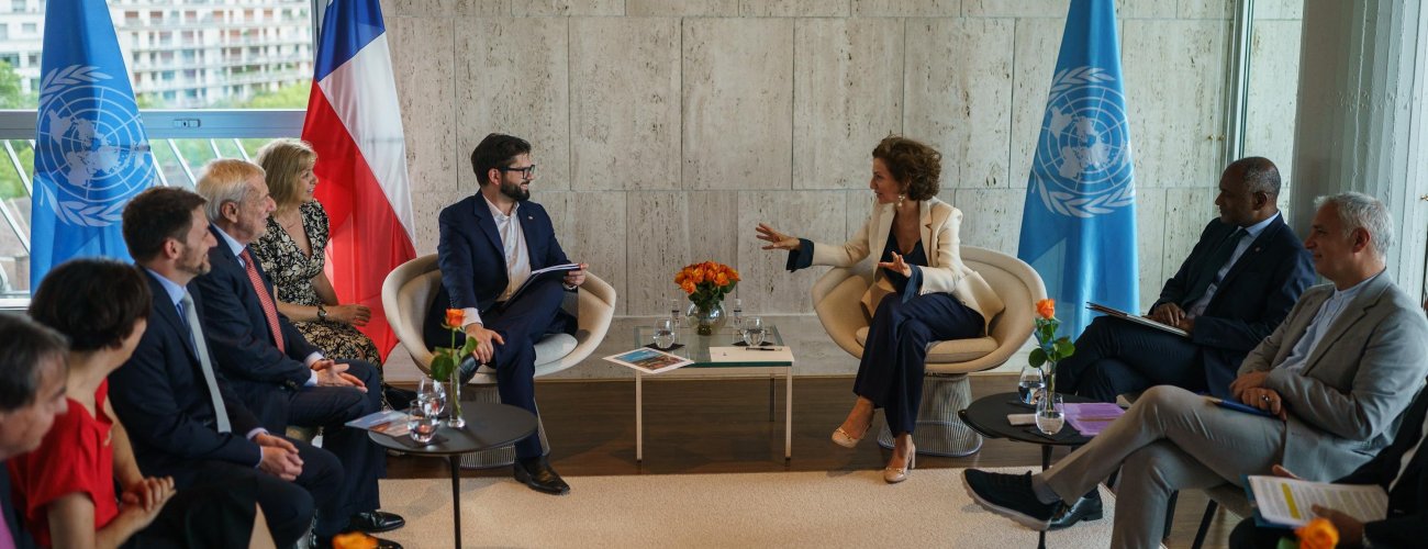 Canciller Alberto van Klaveren acompaña al Presidente Boric en su visita oficial a Francia